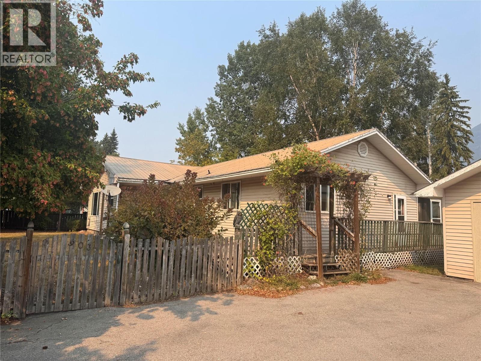 903 Ryter Road W - 3