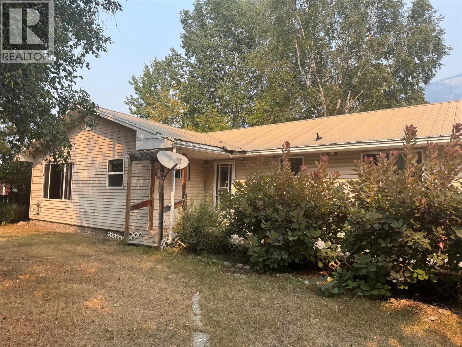 Property for sale at 903 Ryter Road W