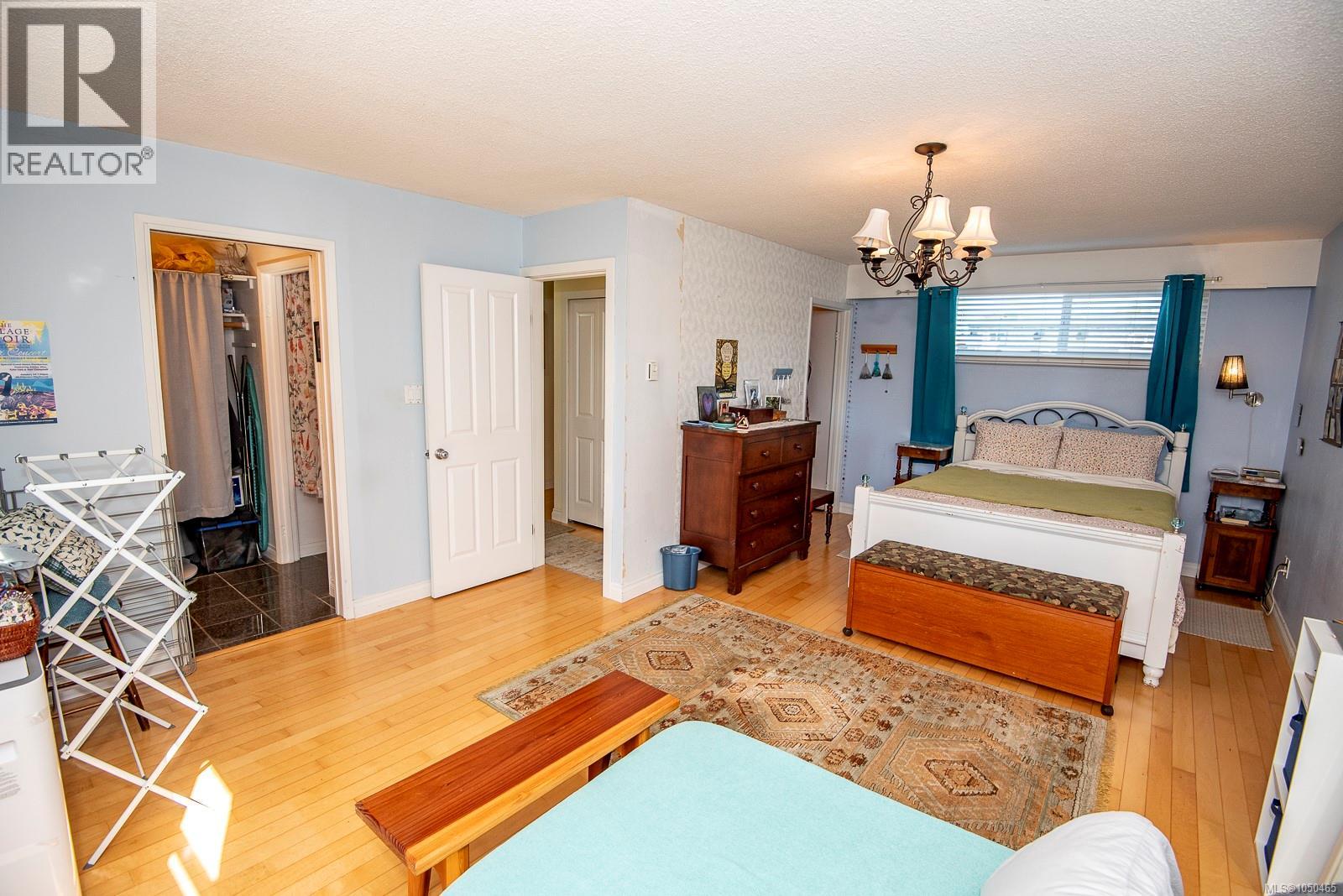 #13 3060 Harriet Rd - 15