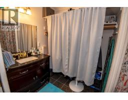 13 3060 Harriet Rd, Saanich, BC V9A1T5 Photo 17