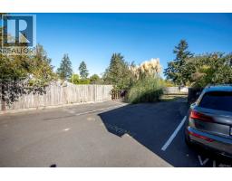 13 3060 Harriet Rd, Saanich, BC V9A1T5 Photo 36