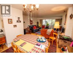 Dining room - 13 3060 Harriet Rd, Saanich, BC V9A1T5 Photo 9