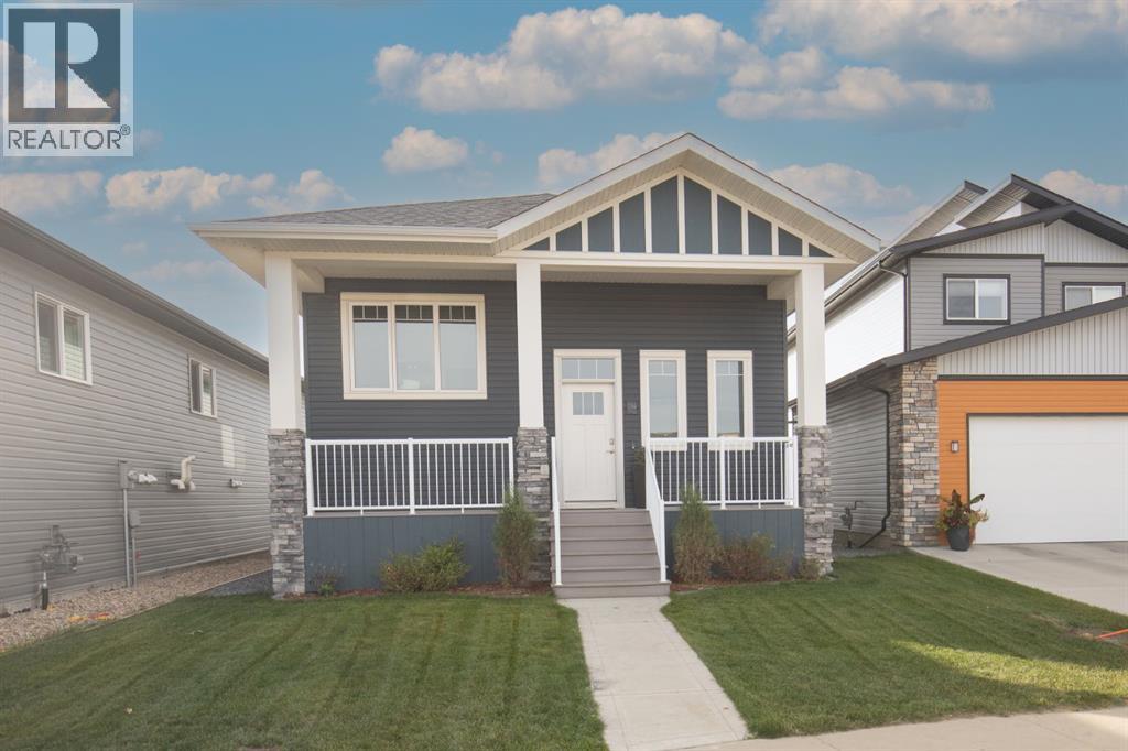 Listing photo – 234 LIVINGSTON Close, Red Deer