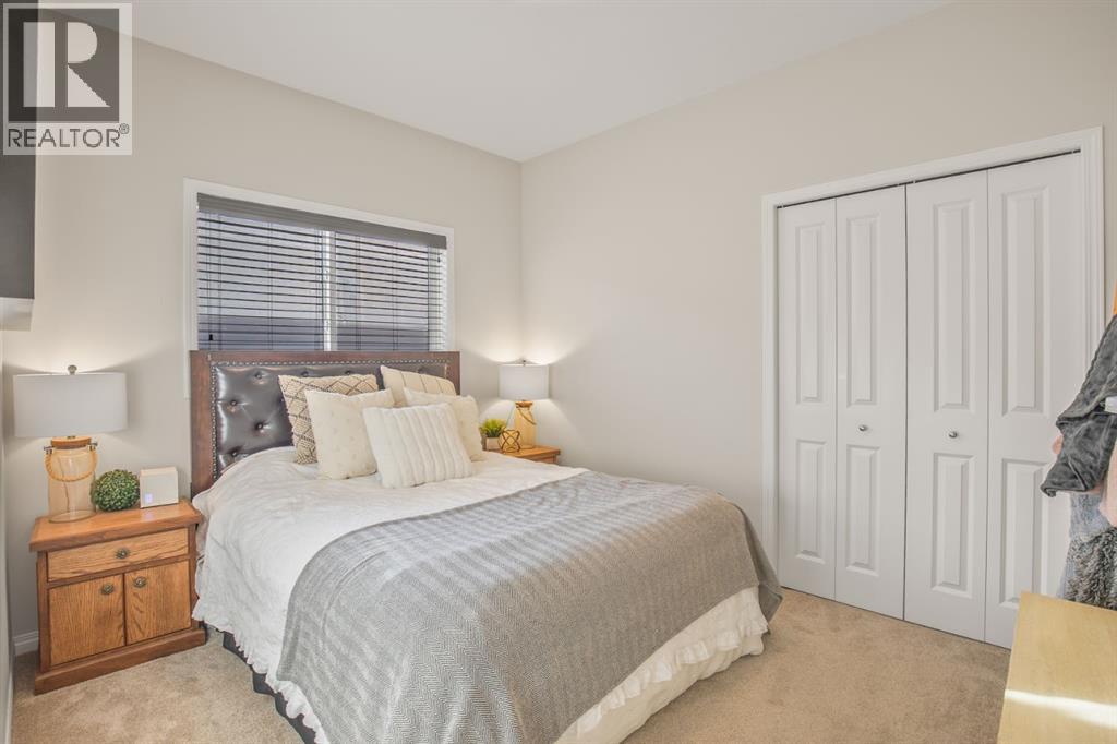 Listing photo – 234 LIVINGSTON Close, Red Deer