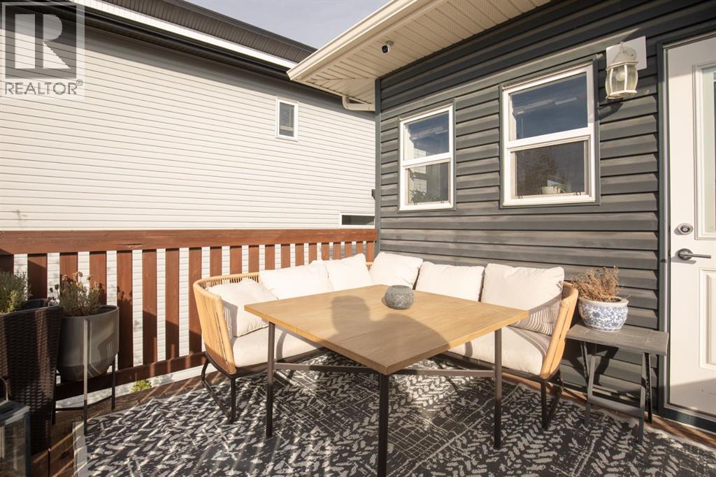 Listing photo – 234 LIVINGSTON Close, Red Deer