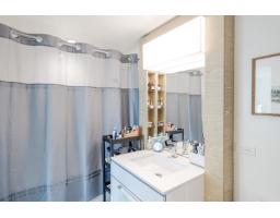 1802 13438 Central Avenue, Surrey, BC V3T0N2 Photo 17