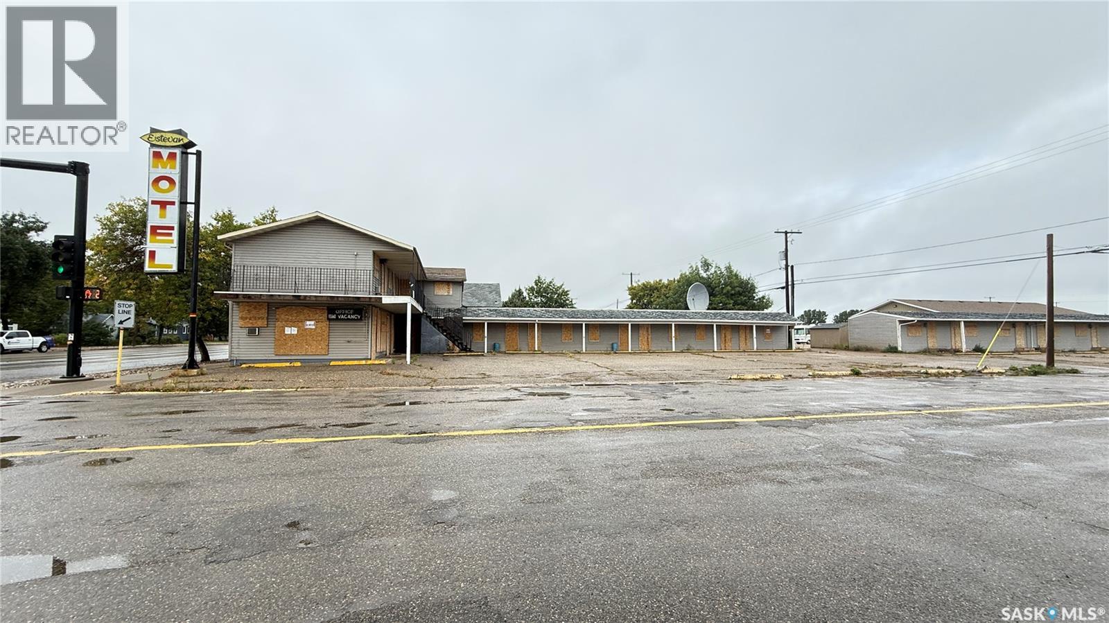 905 4TH STREET, Estevan — photo 4