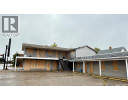 905 4th Street, Estevan, SK S4A0W2 Photo 12