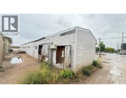 905 4th Street, Estevan, SK S4A0W2 Photo 13
