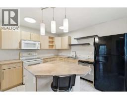Bedroom - 3816 26 Avenue Sw, Calgary, AB T3E0N8 Photo 12