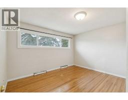4pc Bathroom - 3816 26 Avenue Sw, Calgary, AB T3E0N8 Photo 14