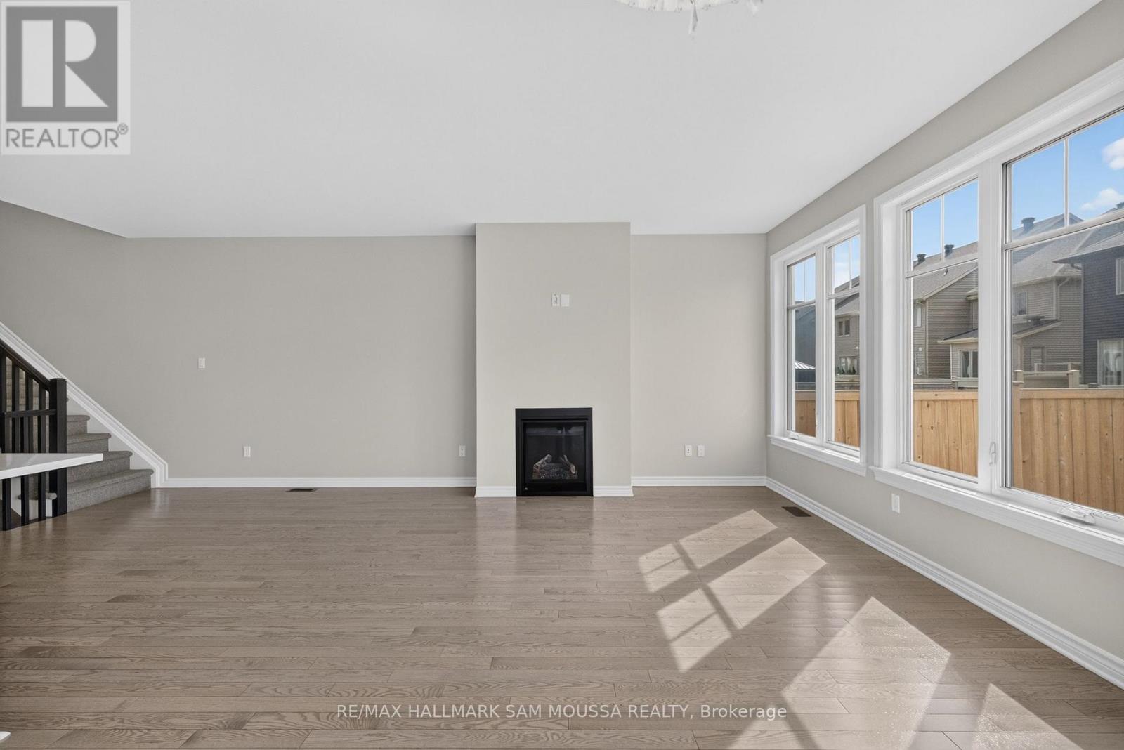 136 LAVATERA STREET, Ottawa — photo 11
