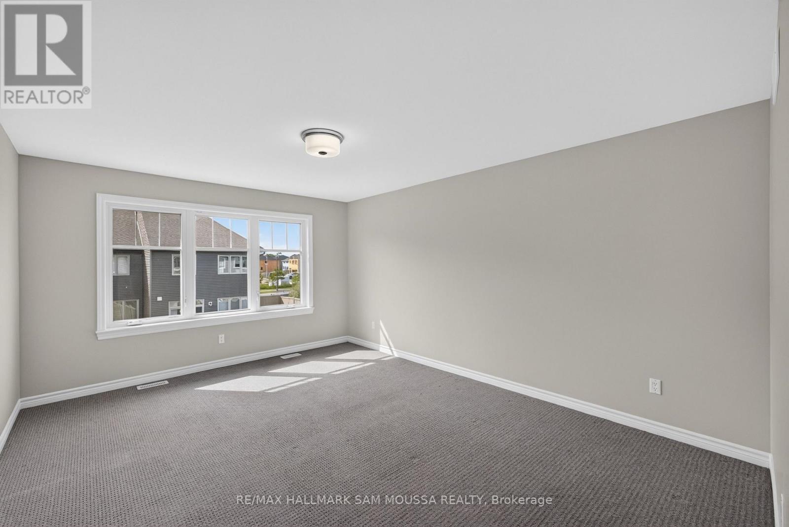 136 LAVATERA STREET - Image 24