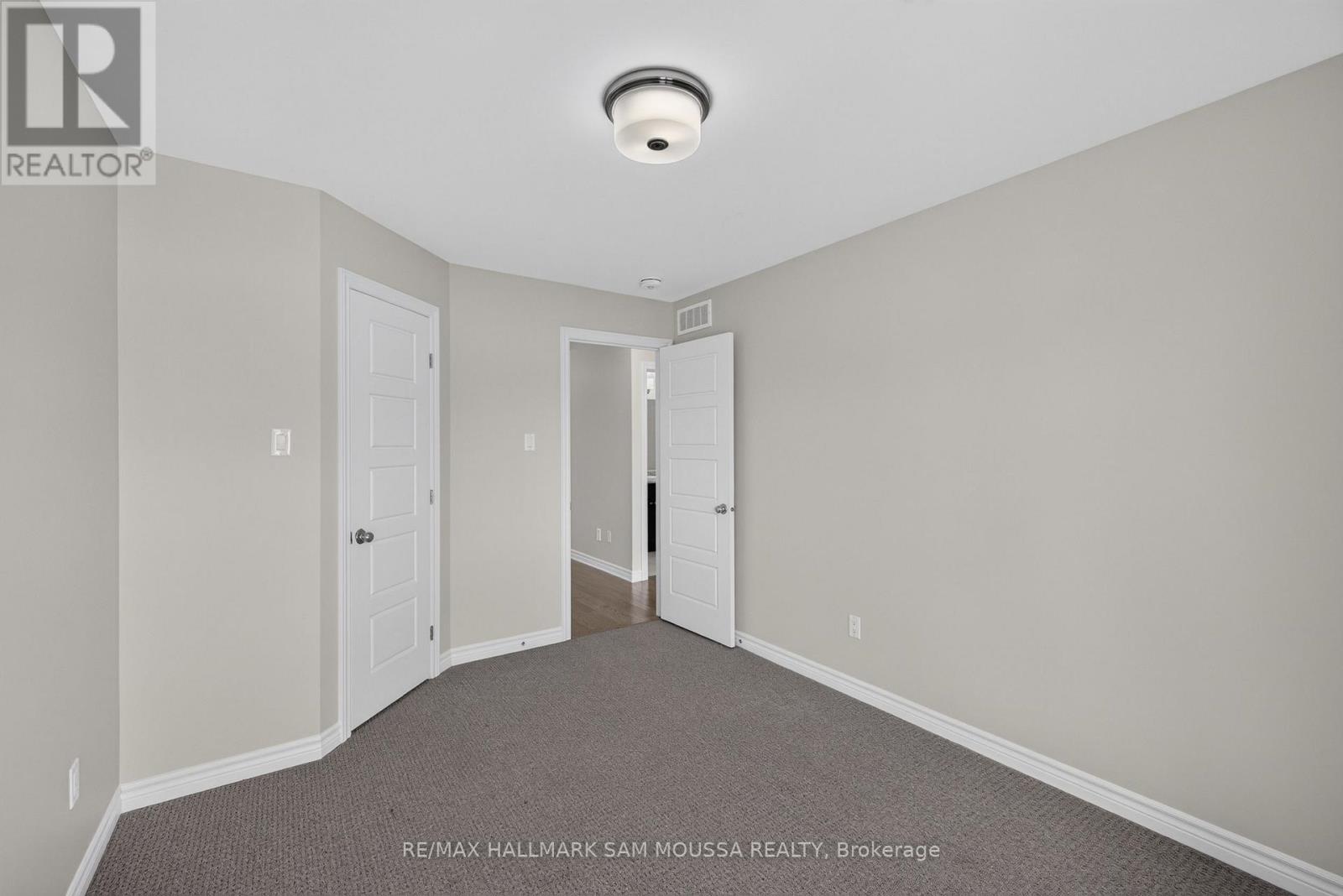 136 LAVATERA STREET - Image 32