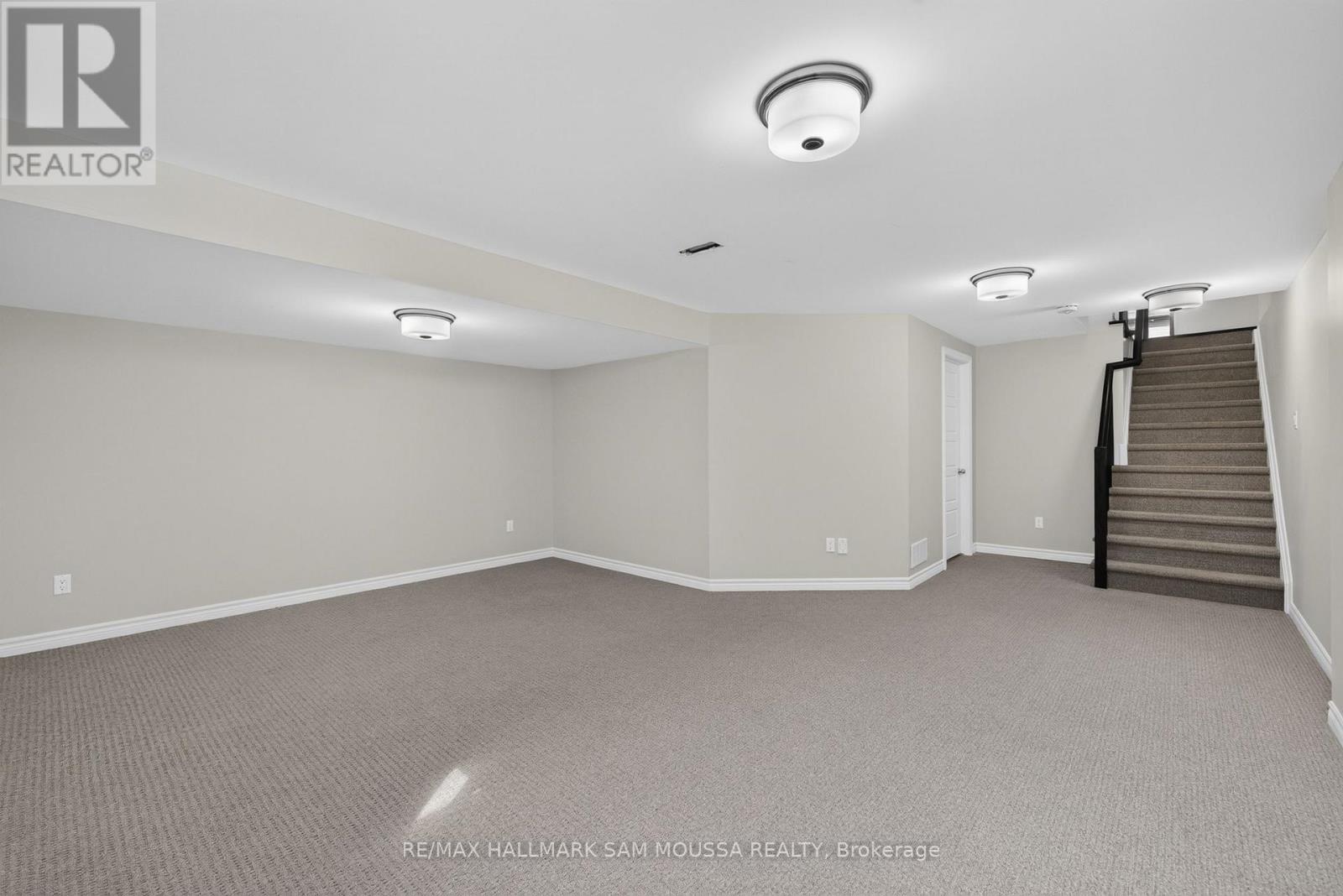 136 LAVATERA STREET - 39