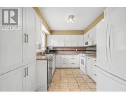 3033 Sable Ridge Drive, Ottawa, ON K1T3R9 Photo 11