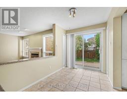 3033 Sable Ridge Drive, Ottawa, ON K1T3R9 Photo 13