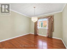 3033 Sable Ridge Drive, Ottawa, ON K1T3R9 Photo 6