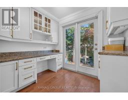 19 Belle Ayre Boulevard, Toronto, ON M4S2P6 Photo 15