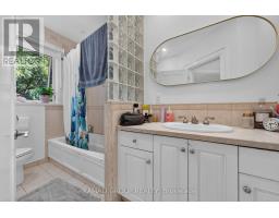 19 Belle Ayre Boulevard, Toronto, ON M4S2P6 Photo 20