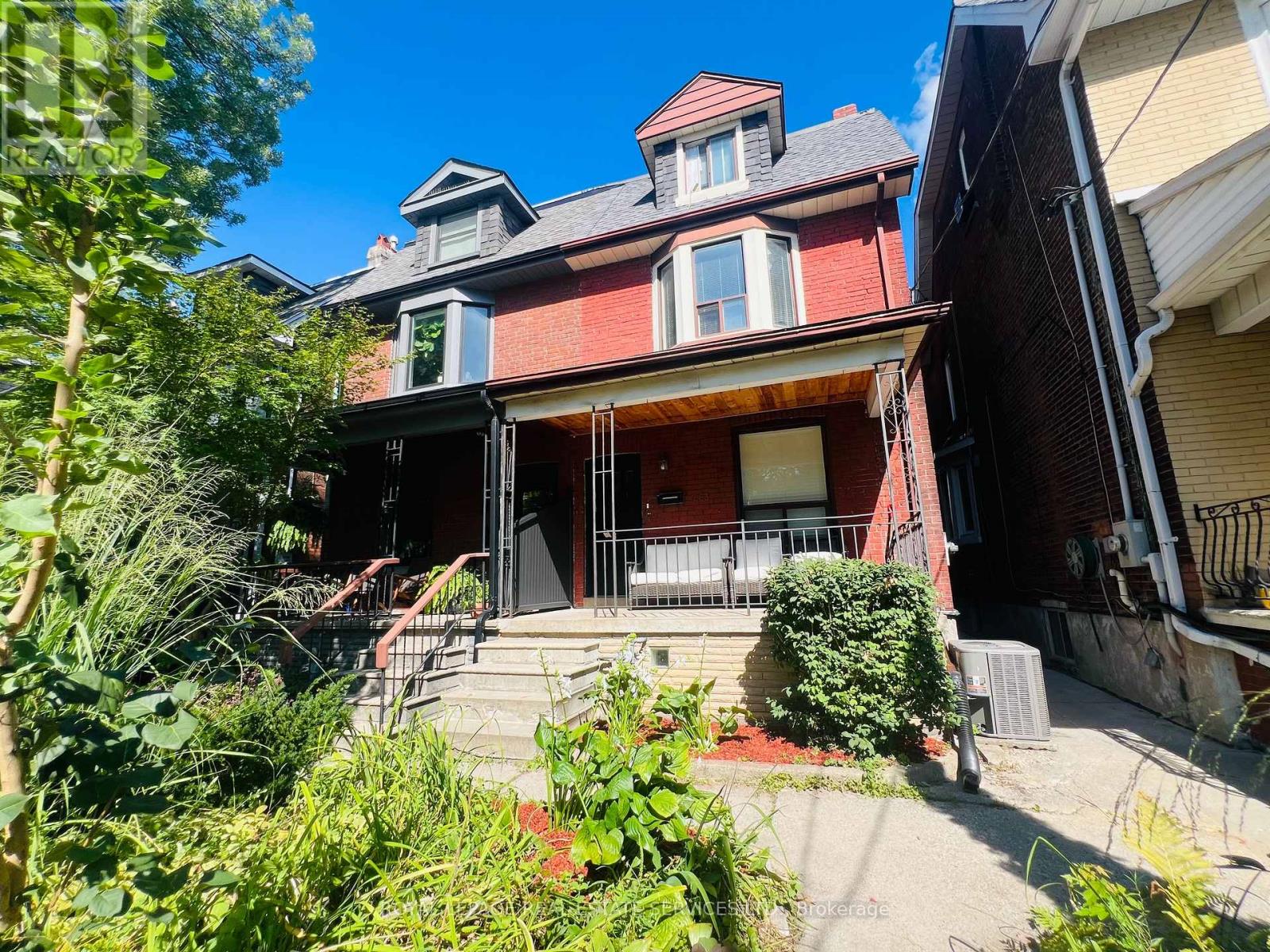 Photo of 263 Grace Street