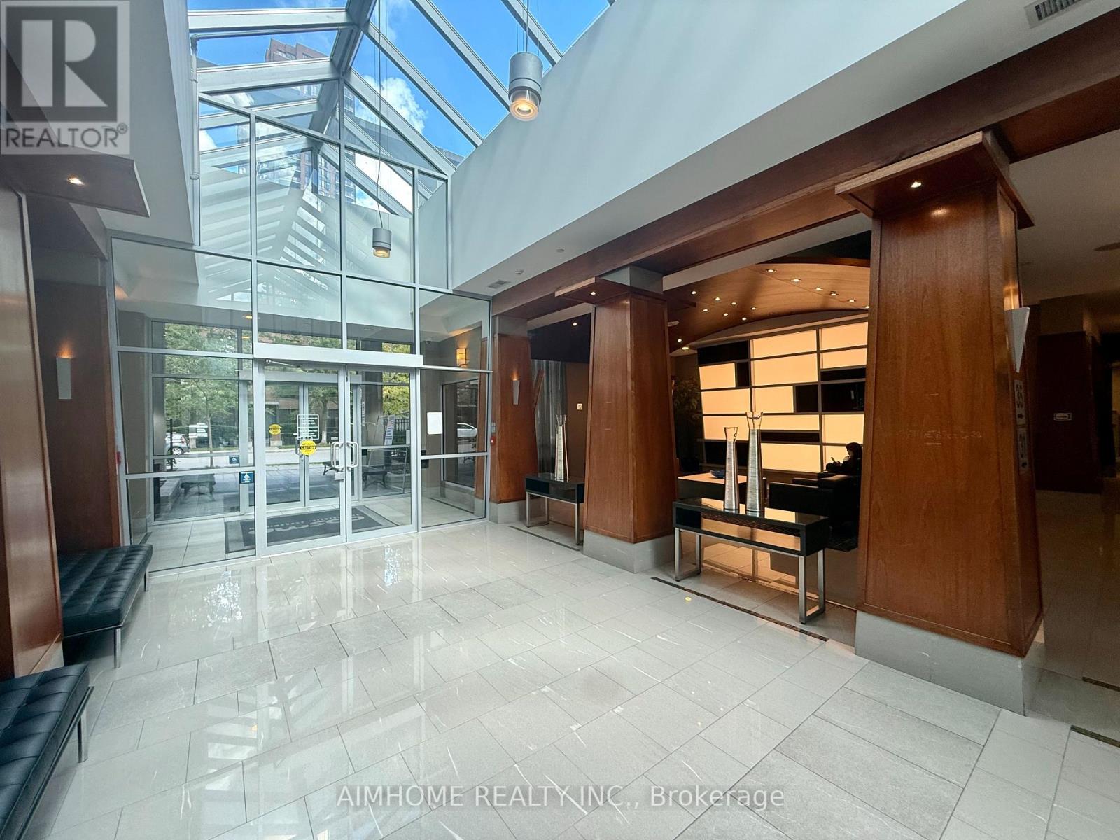 803 - 31 BALES AVENUE, Toronto (Willowdale East) — photo 2
