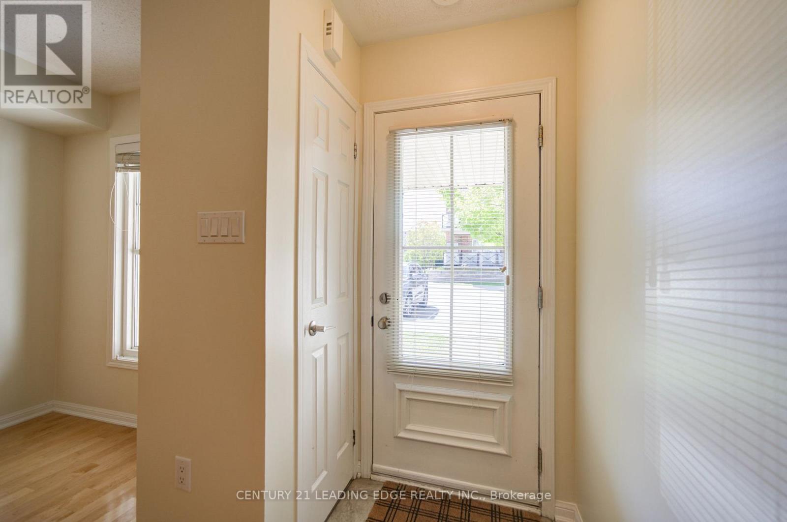 17 - 40 MENDELSSOHN STREET, Toronto (Clairlea-Birchmount) — photo 4