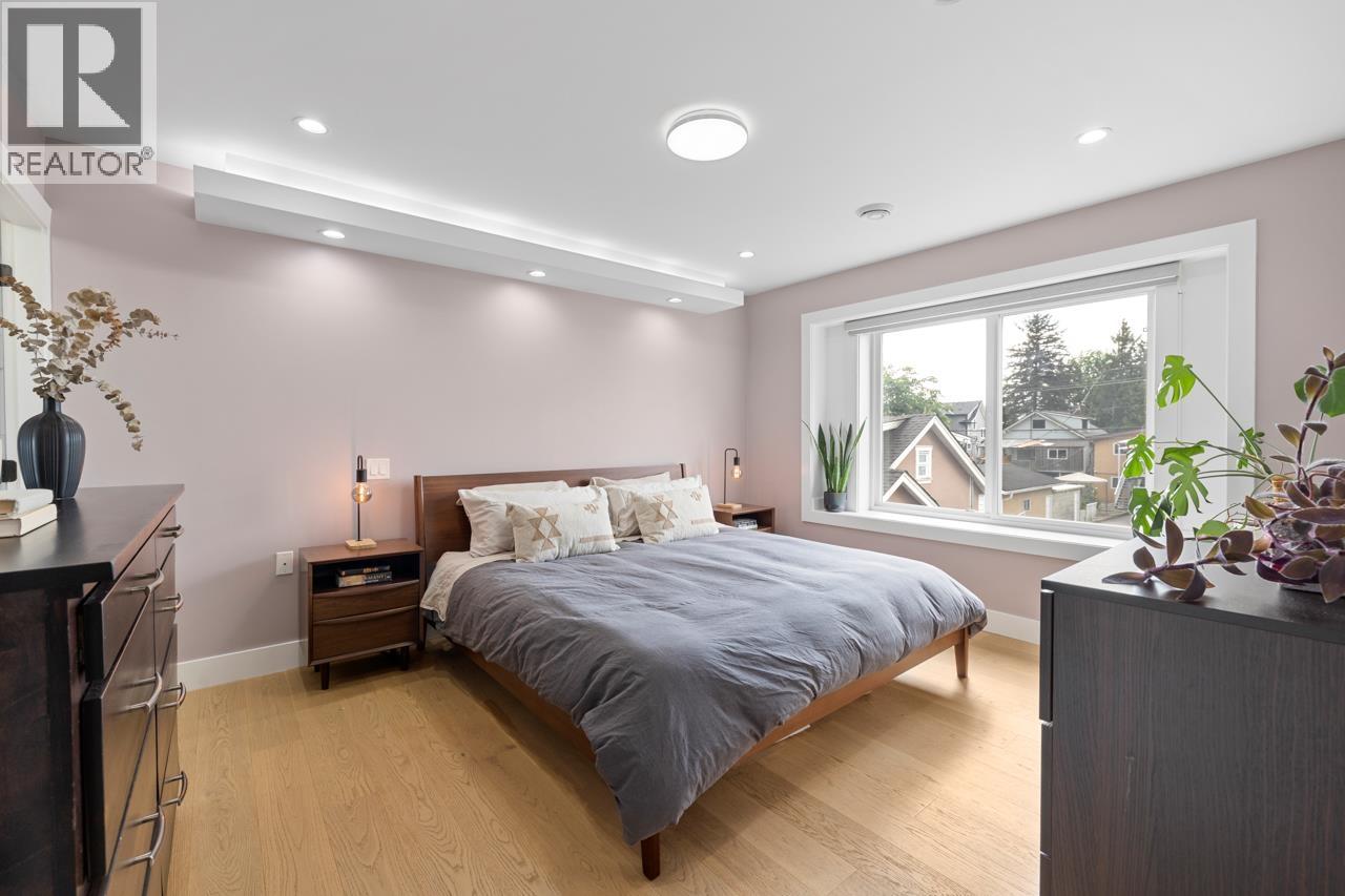 5867 BATTISON STREET, Vancouver