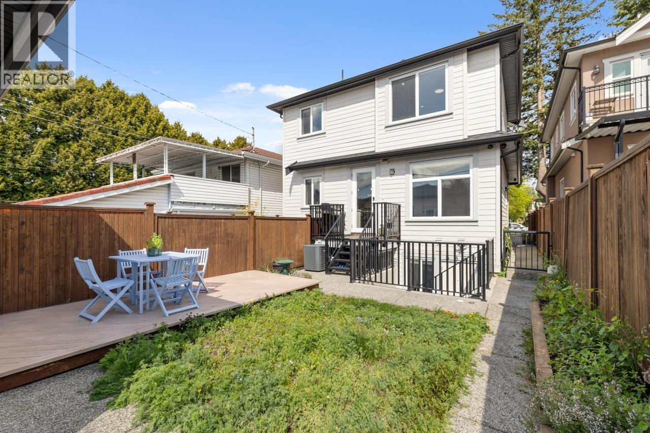 5867 BATTISON STREET, Vancouver