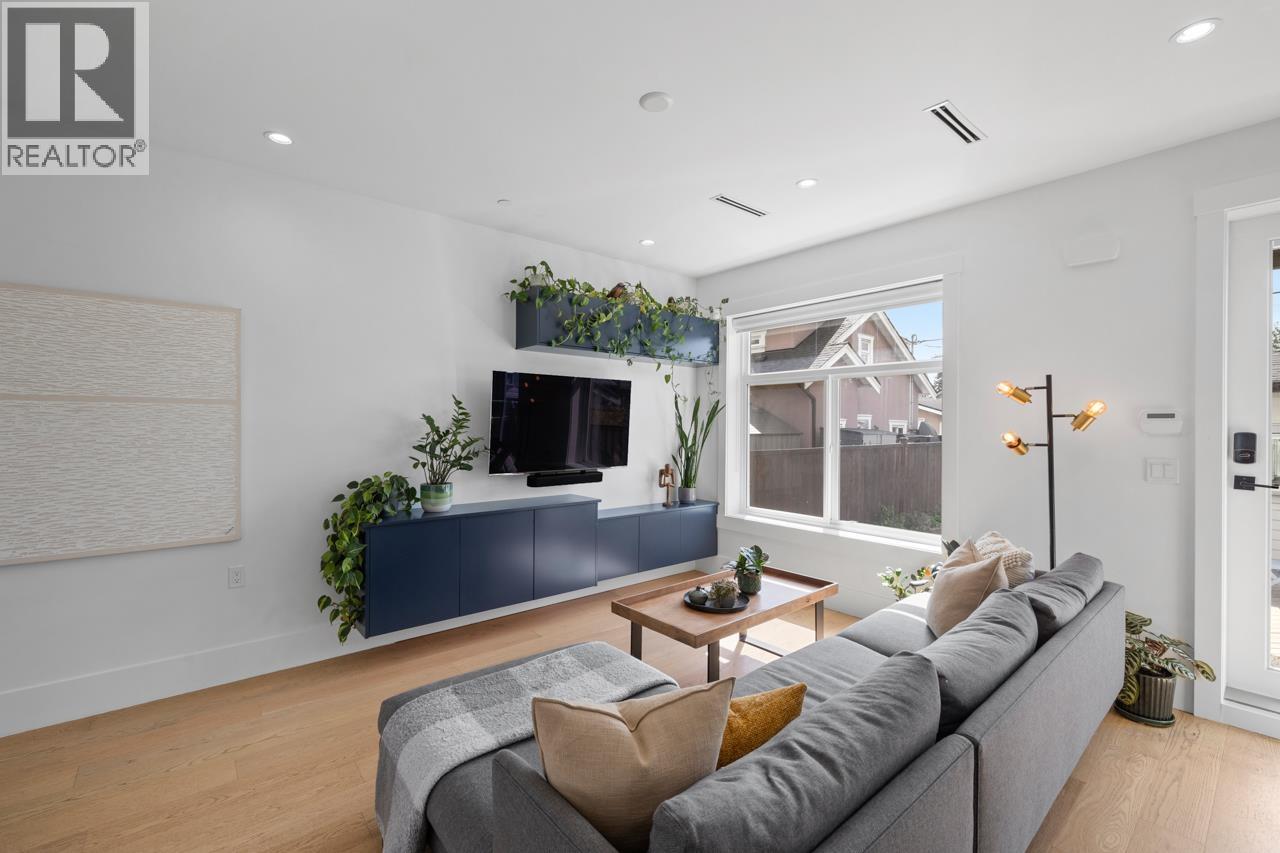 5867 BATTISON STREET, Vancouver