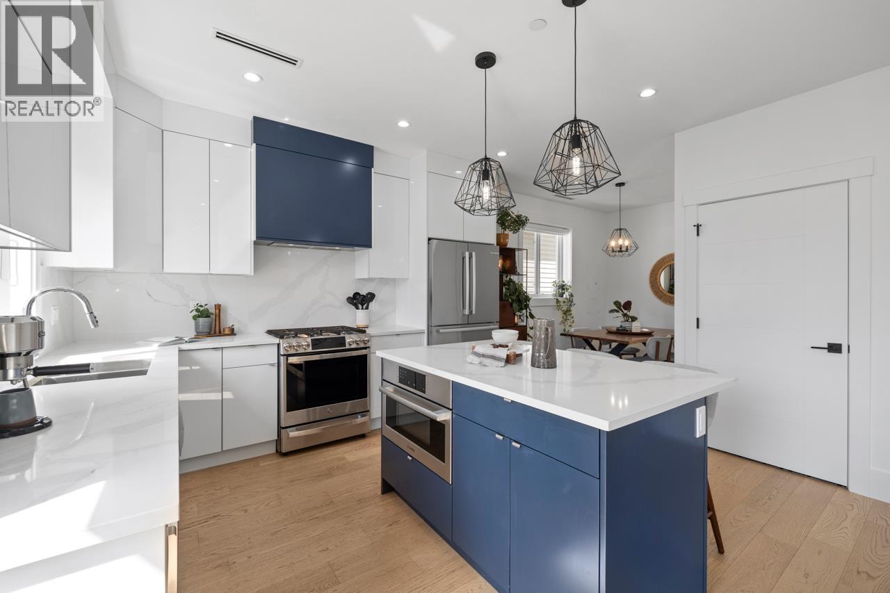 5867 BATTISON STREET, Vancouver