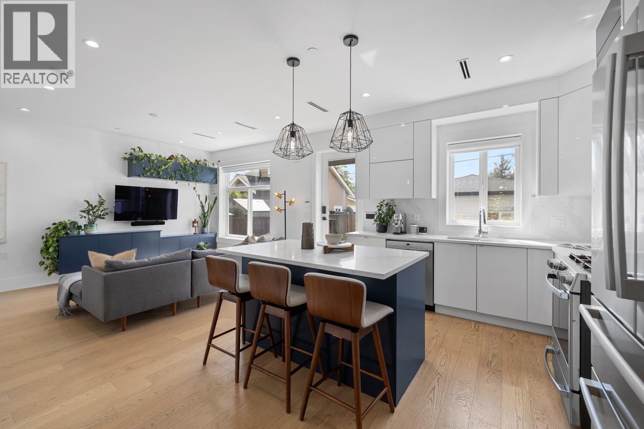 5867 BATTISON STREET, Vancouver