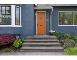 524 Second Street, New Westminster, BC V3L2M3 Photo 33