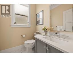 1712 Nanaimo Street, New Westminster, BC V3M2G6 Photo 16