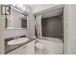 1712 Nanaimo Street, New Westminster, BC V3M2G6 Photo 32