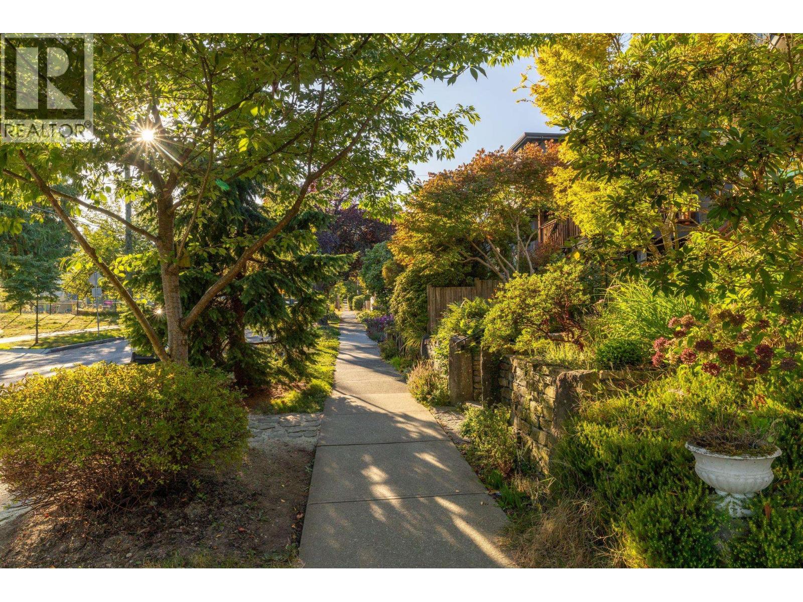 441 E 28TH AVENUE, Vancouver