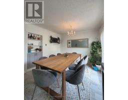 24 Sabine Road, Toronto, ON M9B3A8 Photo 10
