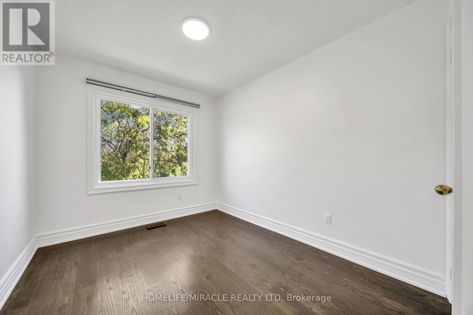469 FOTHERGILL BOULEVARD - 19