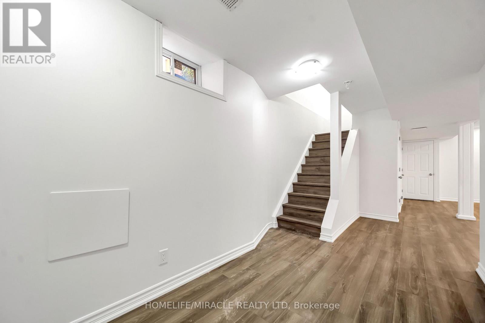 469 FOTHERGILL BOULEVARD - 33