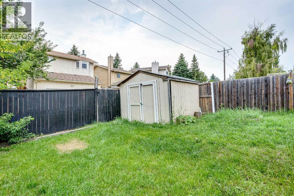 127 Shawinigan Drive SW - photo 7