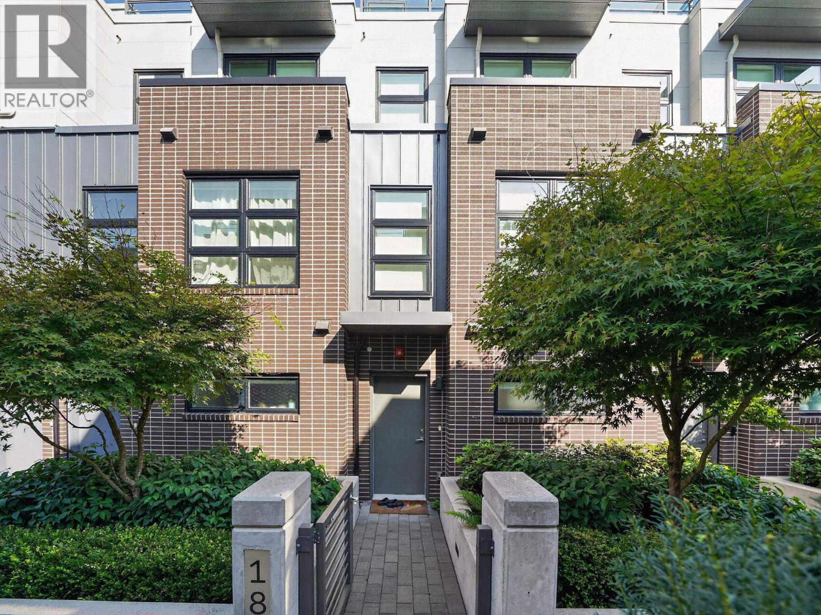 18 3490 MT SEYMOUR PARKWAY, North Vancouver