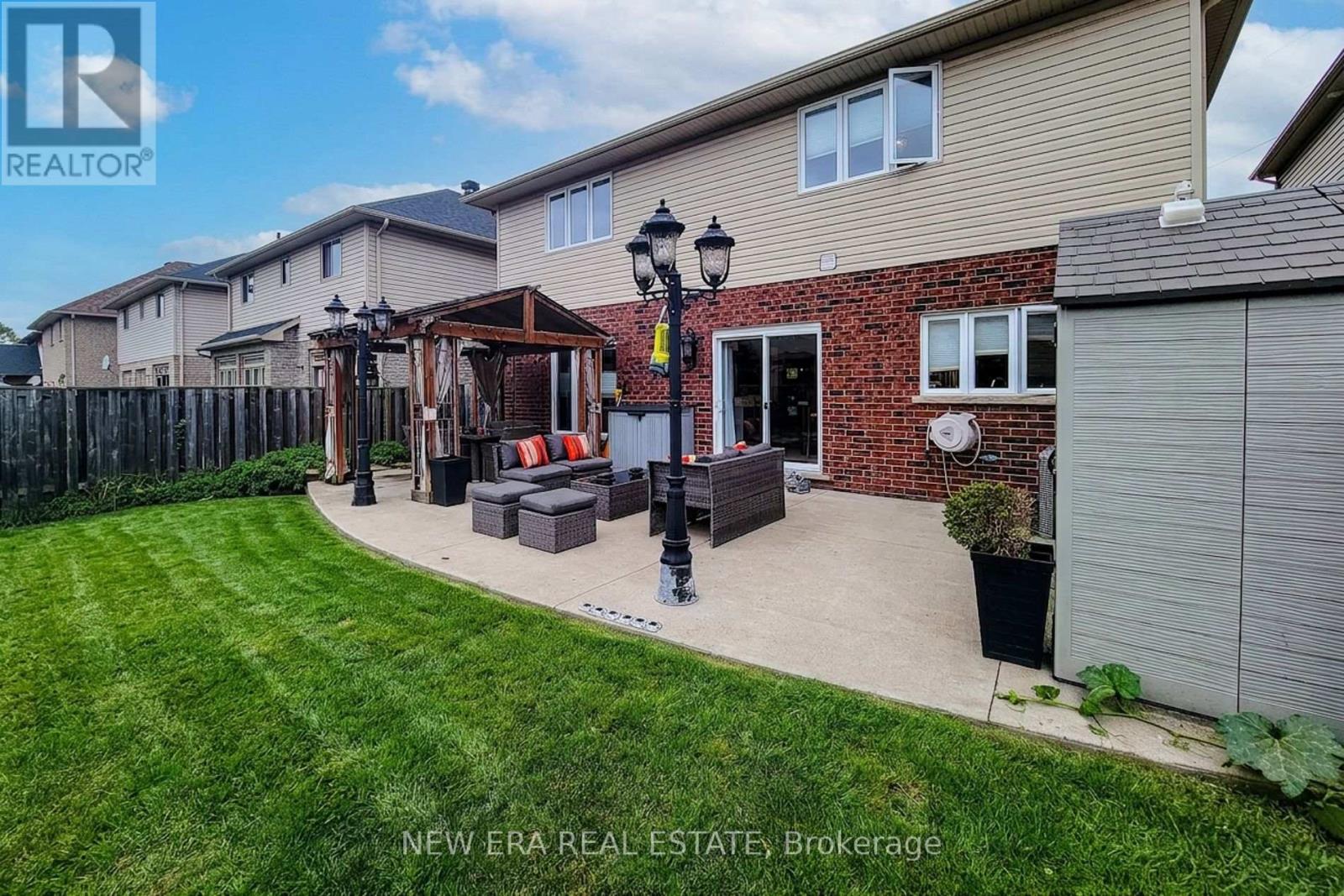 214 CLOVERLEAF DRIVE, Hamilton (Meadowlands) — photo 7