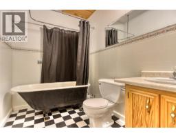 113 Wesco Road, Ymir, BC V0G2K0 Photo 26