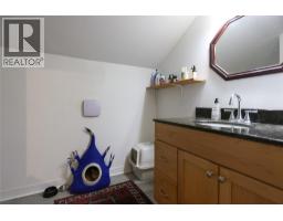 113 Wesco Road, Ymir, BC V0G2K0 Photo 41