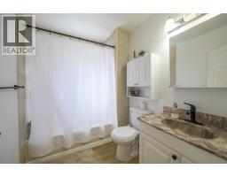 2257/2259 Valleyview Drive, Kamloops, BC V2C4C8 Photo 19