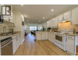2257/2259 Valleyview Drive, Kamloops, BC V2C4C8 Photo 16