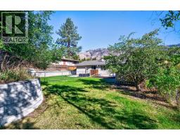 2257/2259 Valleyview Drive, Kamloops, BC V2C4C8 Photo 41