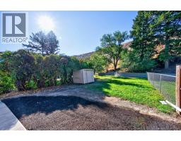 2257/2259 Valleyview Drive, Kamloops, BC V2C4C8 Photo 38