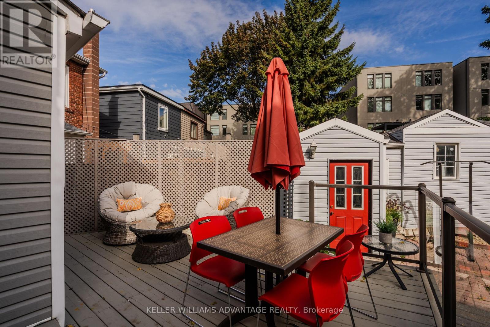 5 HEMLOCK AVENUE - 32