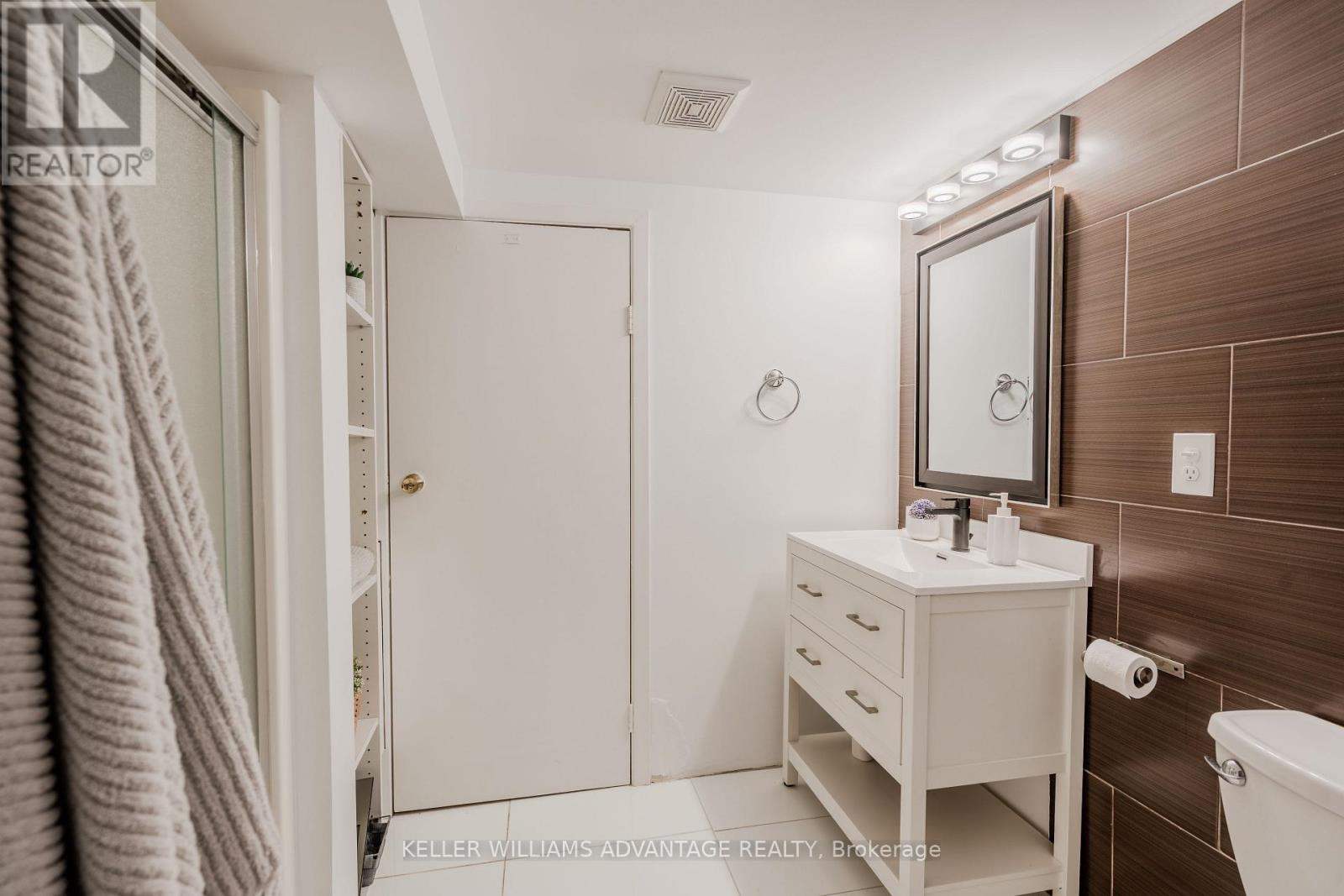 5 HEMLOCK AVENUE - Image 30